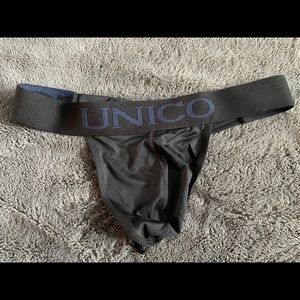 Unico men’s thong